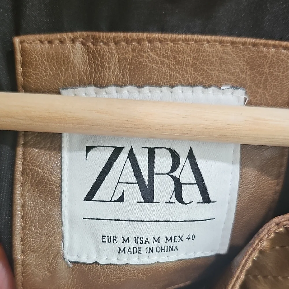 Zara Men's Tan Leather Jacket - Picture 3 of 8